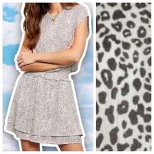 RAILS Angelina Sand Cheetah Tiered Linen Blend Smocked
Waist Mini Dress Mob Wife